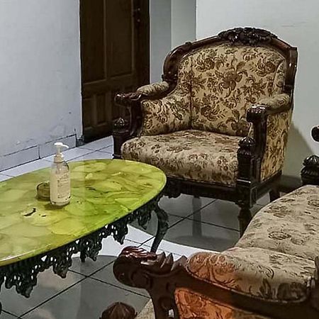 Santo Guest House Tropodo Brebek Εξωτερικό φωτογραφία