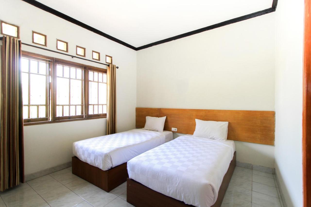 Santo Guest House Tropodo Brebek Εξωτερικό φωτογραφία