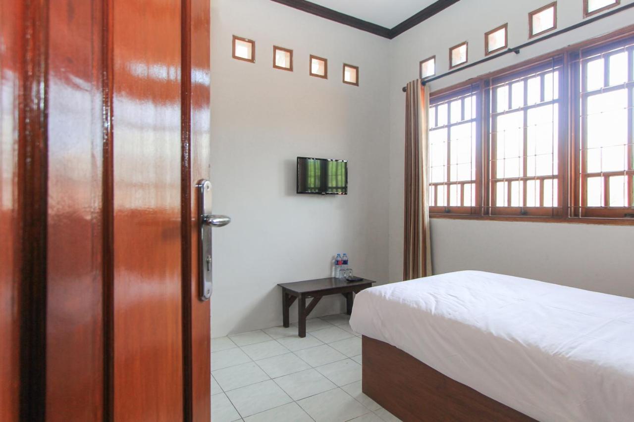 Santo Guest House Tropodo Brebek Εξωτερικό φωτογραφία