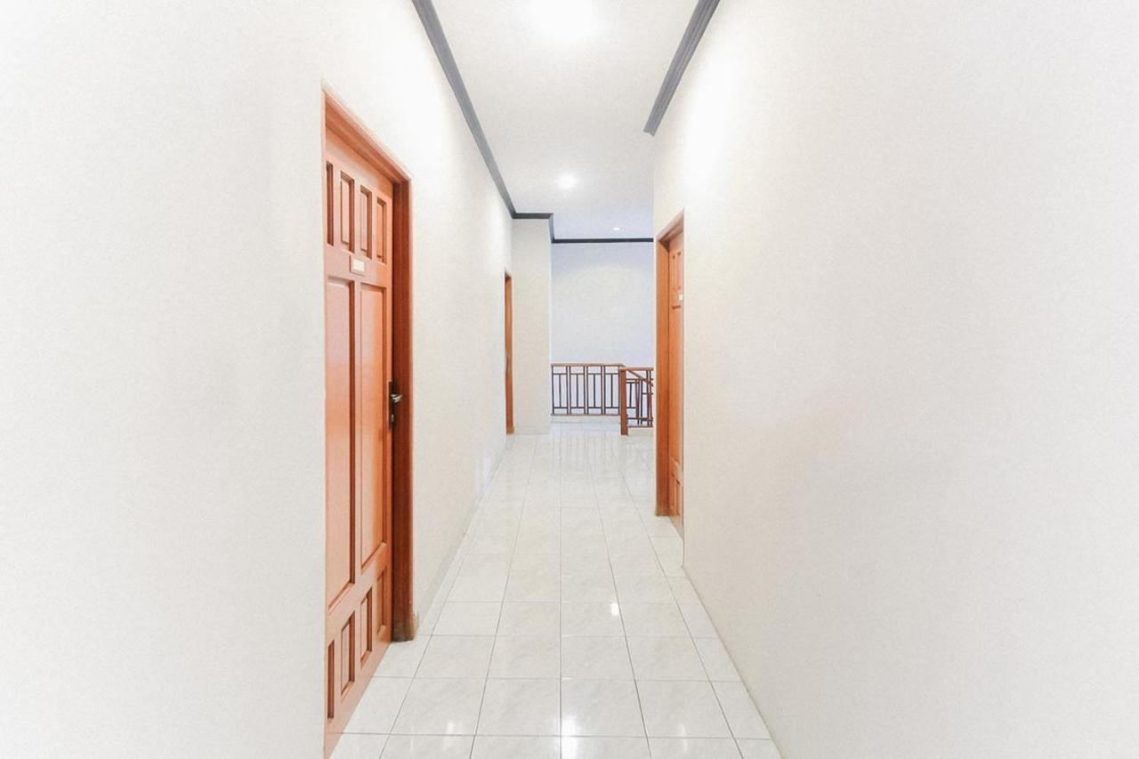 Santo Guest House Tropodo Brebek Εξωτερικό φωτογραφία