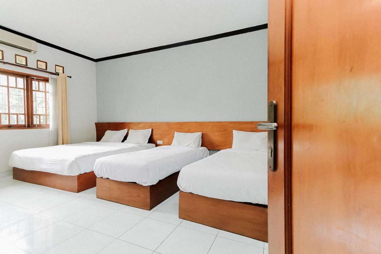Santo Guest House Tropodo Brebek Εξωτερικό φωτογραφία