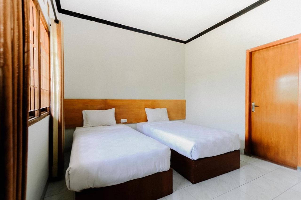 Santo Guest House Tropodo Brebek Εξωτερικό φωτογραφία