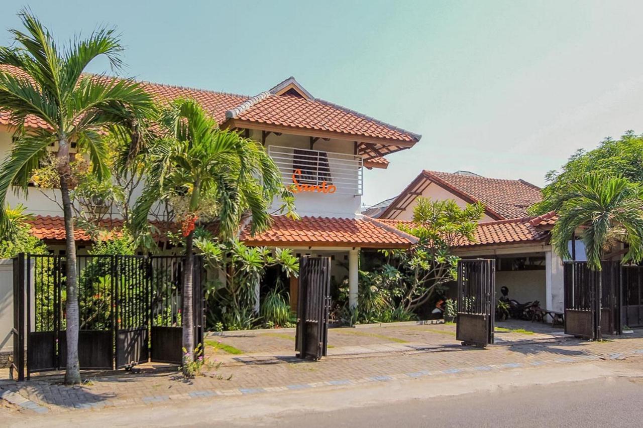 Santo Guest House Tropodo Brebek Εξωτερικό φωτογραφία