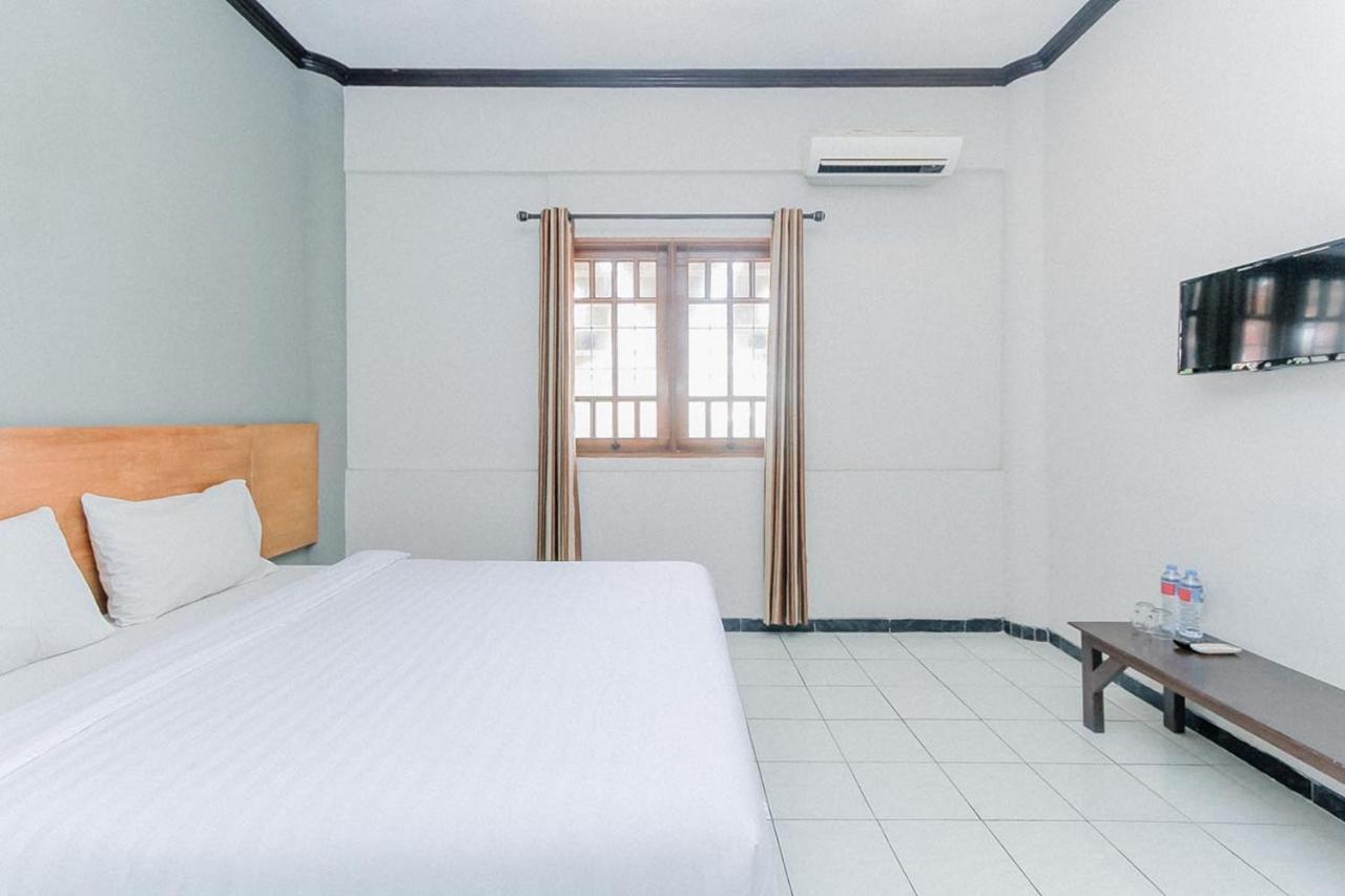Santo Guest House Tropodo Brebek Εξωτερικό φωτογραφία