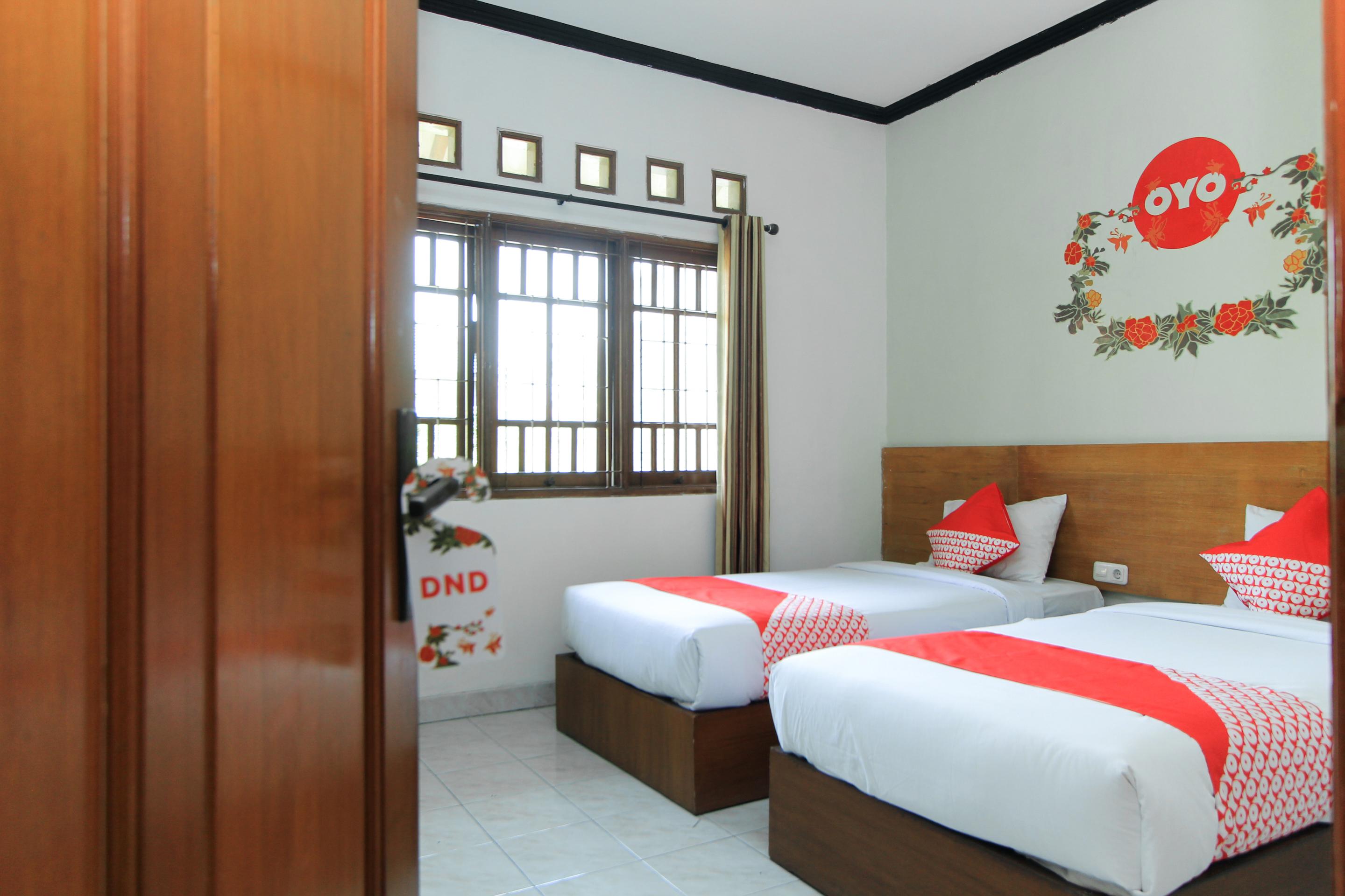 Santo Guest House Tropodo Brebek Εξωτερικό φωτογραφία
