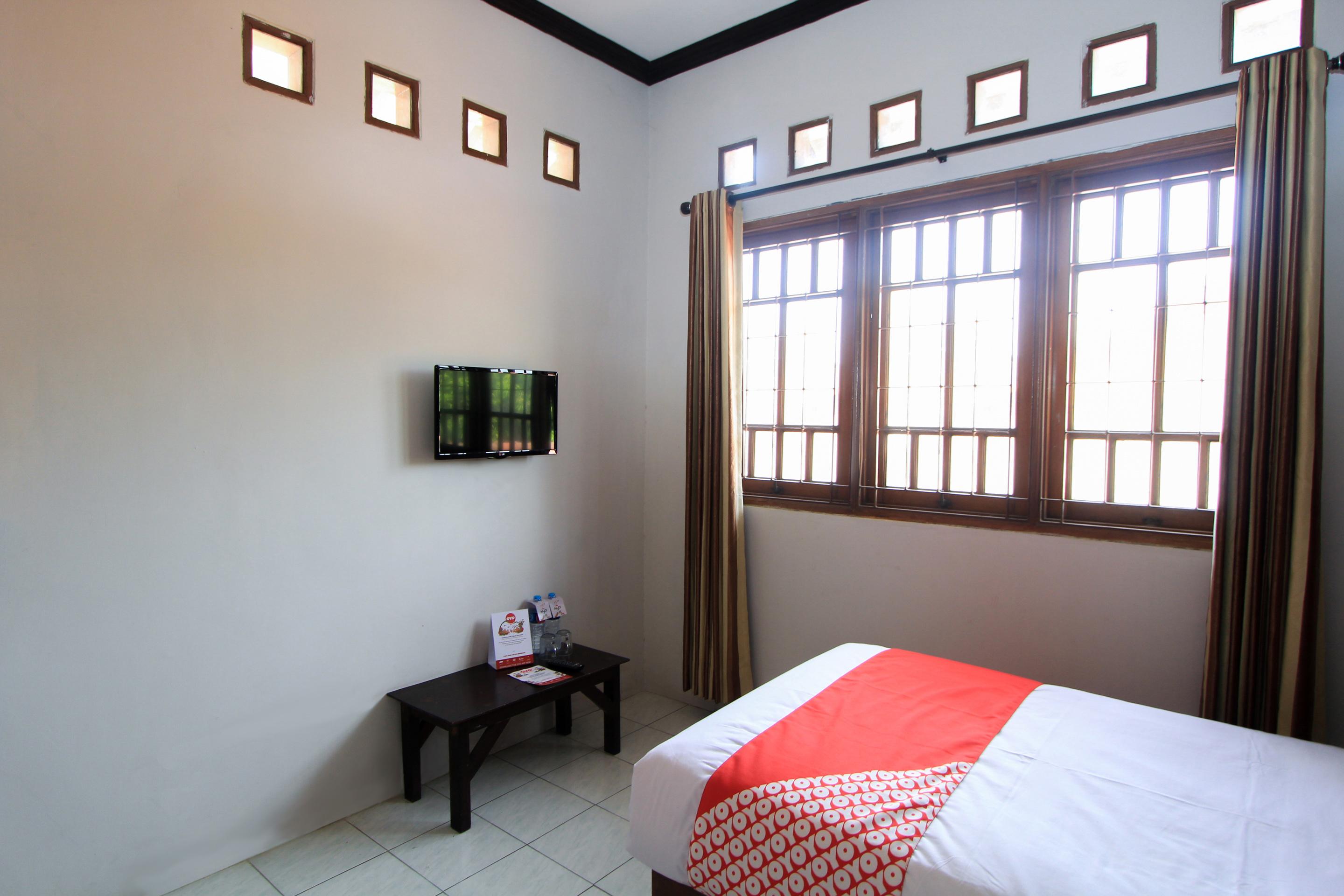 Santo Guest House Tropodo Brebek Εξωτερικό φωτογραφία