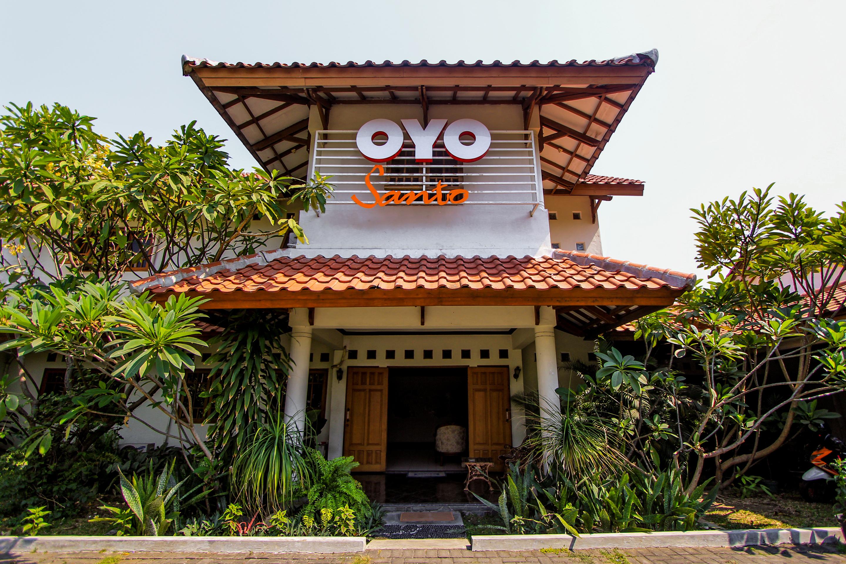 Santo Guest House Tropodo Brebek Εξωτερικό φωτογραφία