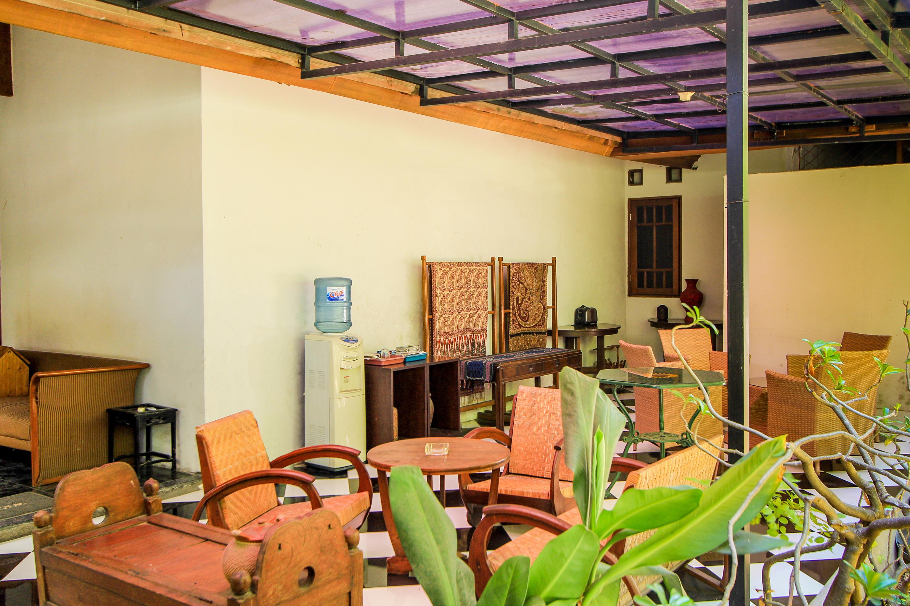 Santo Guest House Tropodo Brebek Εξωτερικό φωτογραφία