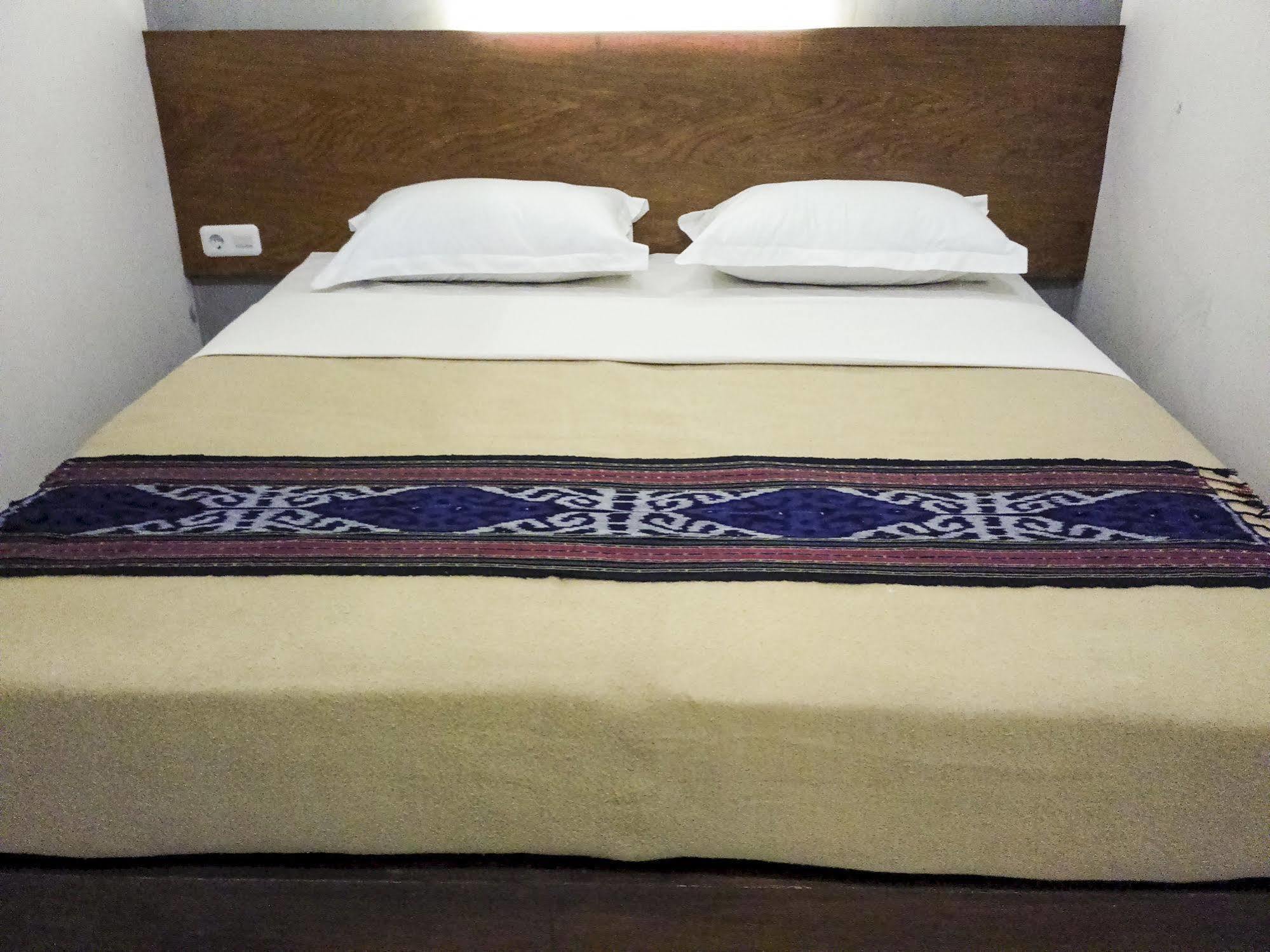 Santo Guest House Tropodo Brebek Εξωτερικό φωτογραφία